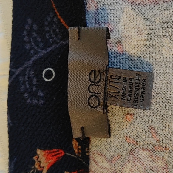 2/$30 NWT WOMEN'S FLORAL SKIRT - Picture 6 of 7